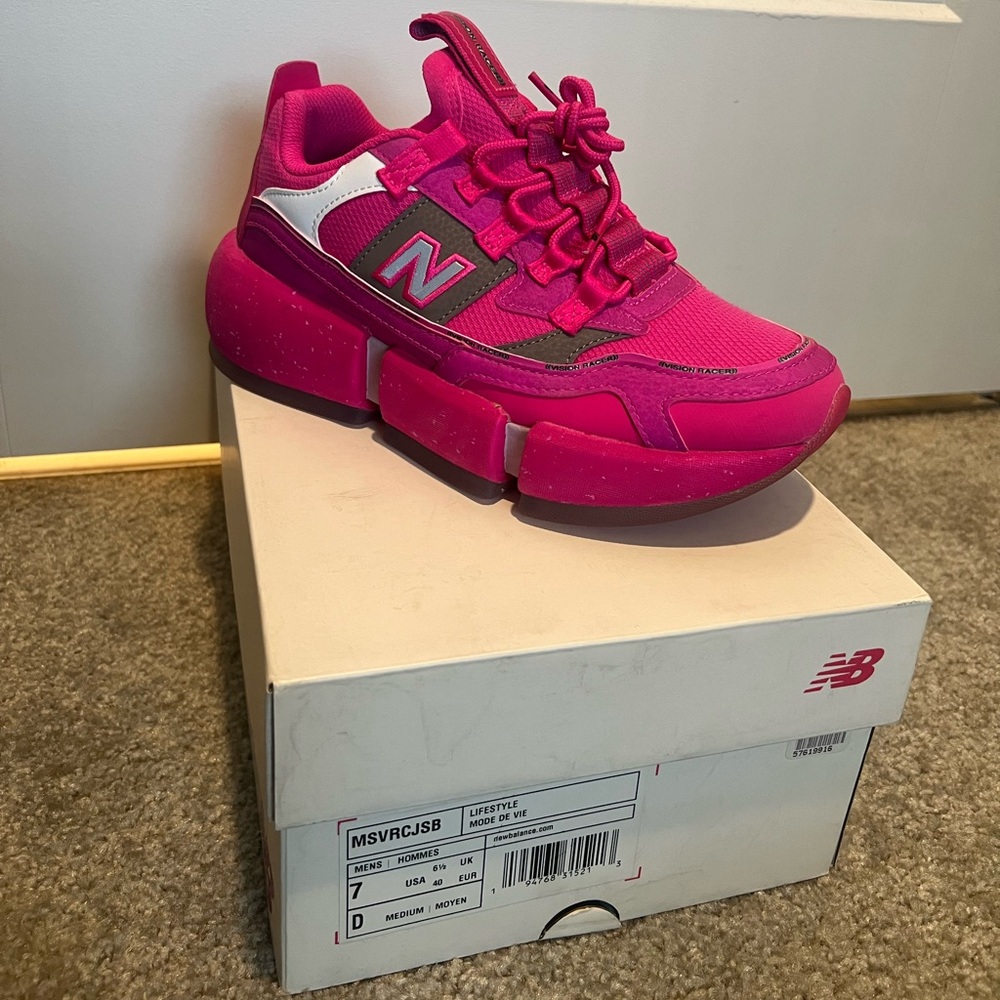 Jayden Smith Vision Balance Pink New Balance Men's Size 7
